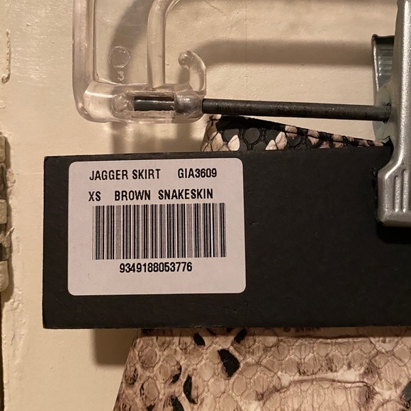 NWT I.AM.GIA Snake Jagger Skirt - Picture 7 of 7